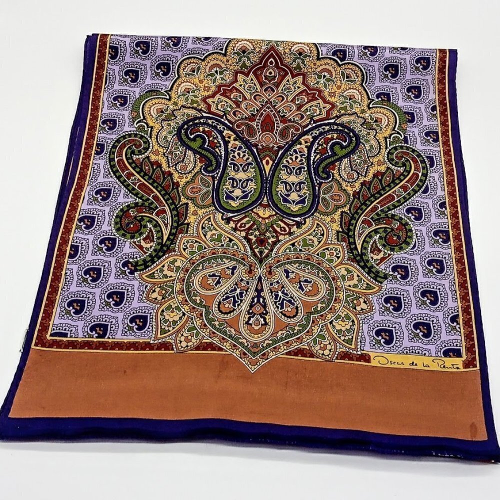 Oscar De La Renta Purple Paisley Heart Silk Fringed Oblong Scarf